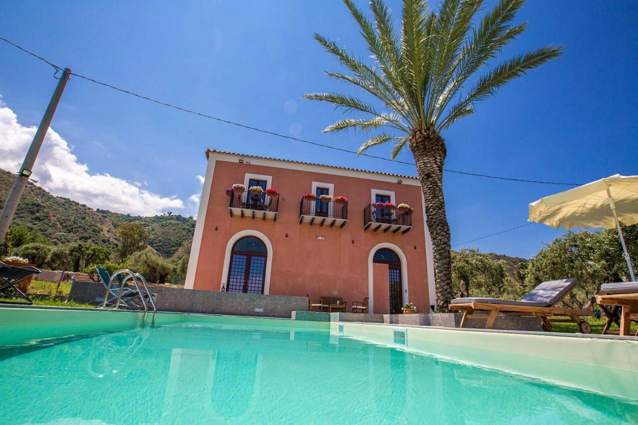 Appartamento intero, Il dono di Atena in Mazzaforno, Cefalù (Comune)