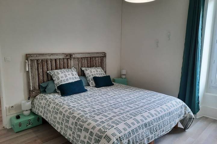 Gîte pour 6 personnes, avec Terrasse à Aubenas - 4