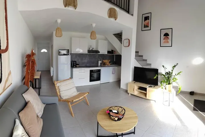 Apartamento de vacaciones para 6 personas, con terraza y jardín - 1