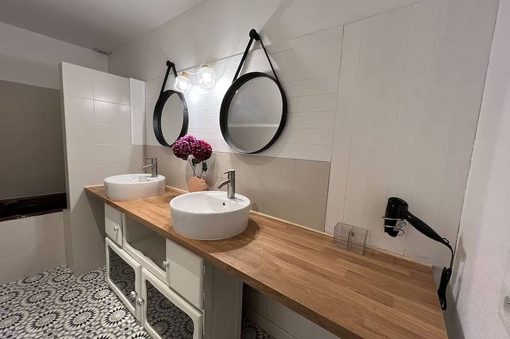 Location de vacances pour 8 personnes, avec jardin à Neuville-aux-Bois (Loiret) - 4