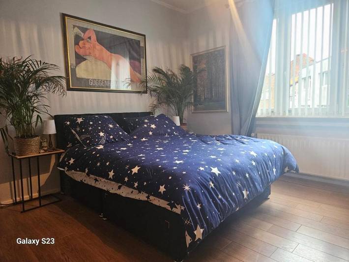 Alojamiento y desayuno para 2 personas, con sauna además de jacuzzi y jardín en Bruselas