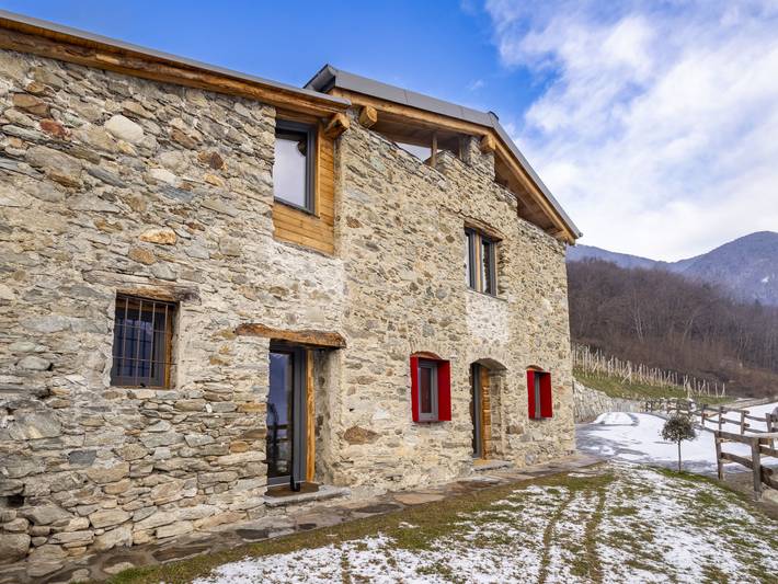 Casa vacanza per 5 persone, con Terrazza e Giardino a Foppolo