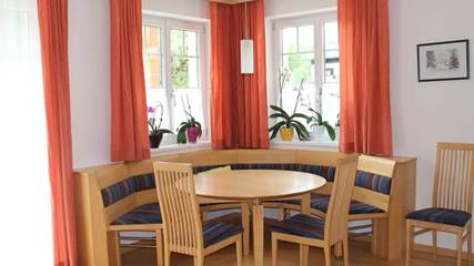 Ferienhaus für 8 Personen in Strobl, Bezirk Salzburg-Umgebung, Bild 2
