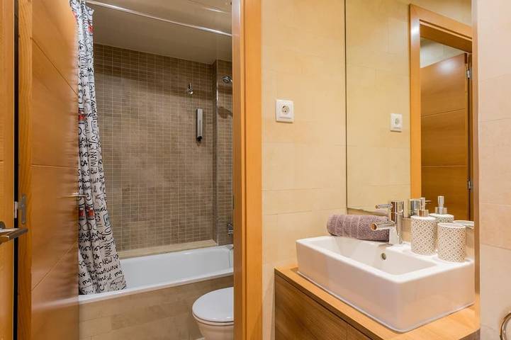 Ferienwohnung für 4 Personen, mit Balkon in Mataró - 4