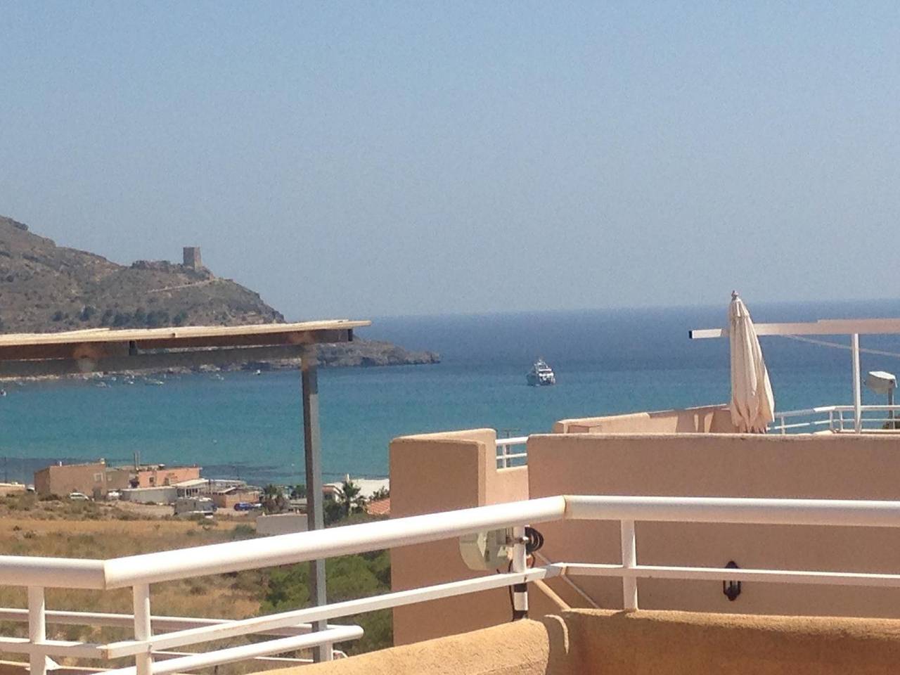 Apartamento vacacional entero, Apartamento con terraza en la azotea in El Pinar de San Gines, Cartagena