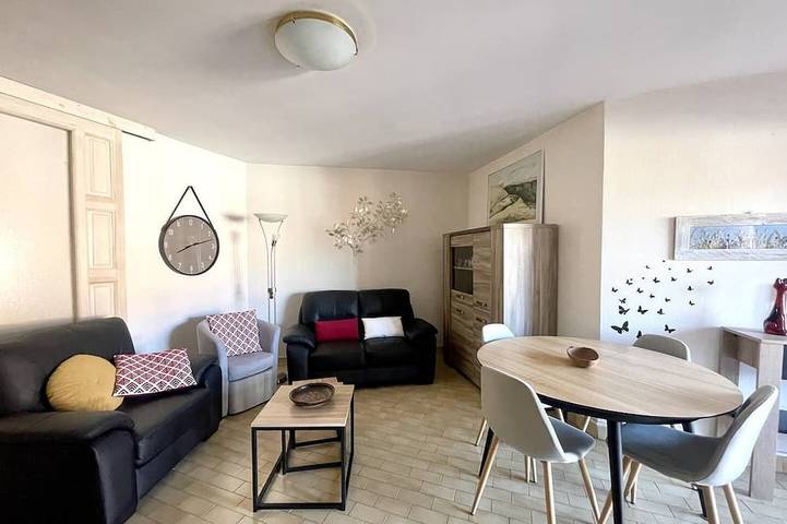 Gîte pour 2 personnes, avec balcon dans Office De Tourisme De Vernet Les Bains - 4