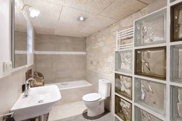 Apartment for 5 People in Girona, Gironès, Photo 3