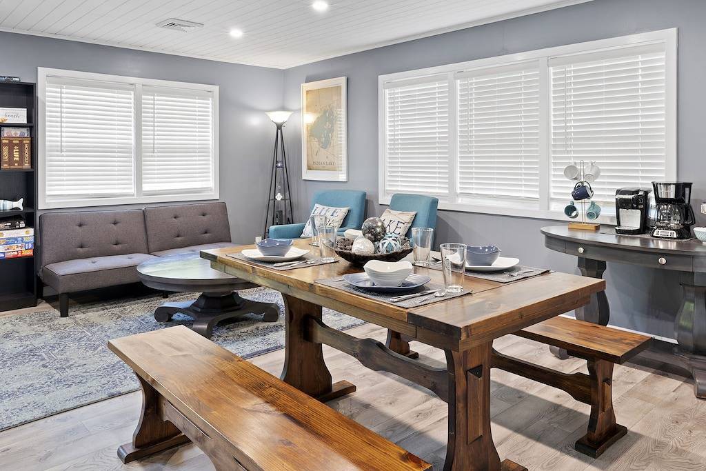 ❤️ Spacious Island Cottage at Indian Lake ❤️ in Stokes Township, Indian Lake