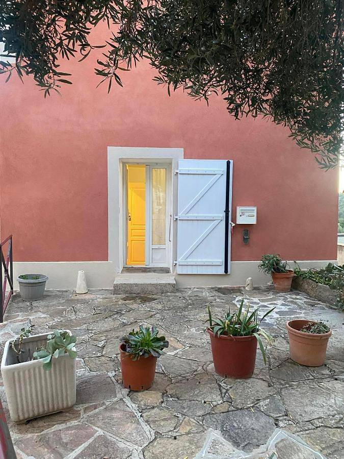 Chambre d’hôte pour 2 personnes, avec vue et terrasse à Bormes-les-Mimosas - 2