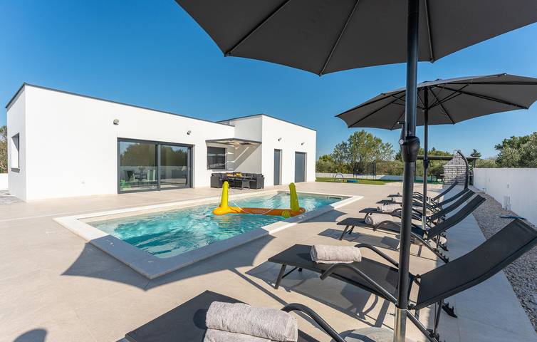 Ferienhaus für 8 Personen, mit Garten, mit Haustier