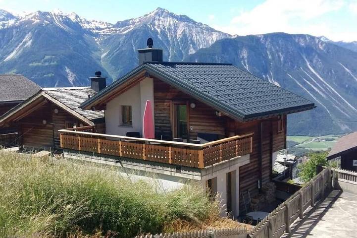 Location de vacances pour 4 personnes, avec jardin à Albinen