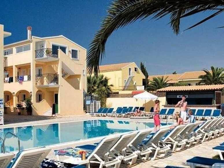 Lemon Grove Hotels And Studios in Kavos, Corfou