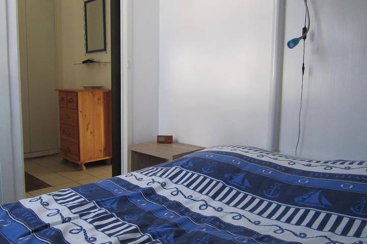 Gîte pour 3 personnes, avec jardin et terrasse dans Plage Kermor - 2