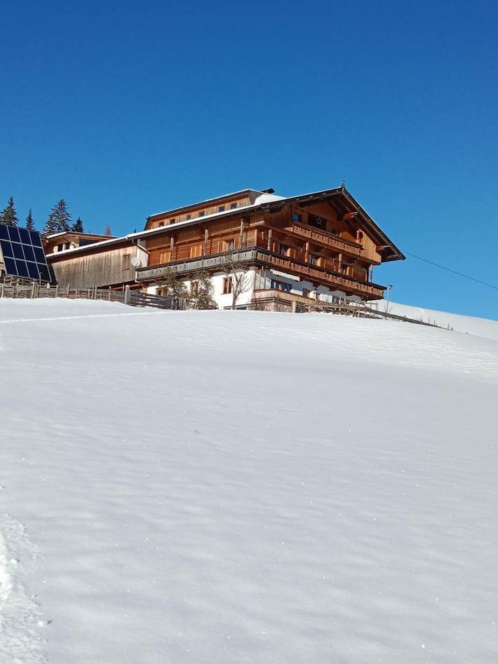 Ferienhaus für 2 Personen, mit Balkon und Terrasse sowie Garten in Thierbach