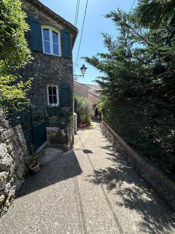 Location de vacances pour 6 personnes, avec vue et terrasse, animaux acceptés dans Magagnosc - 4