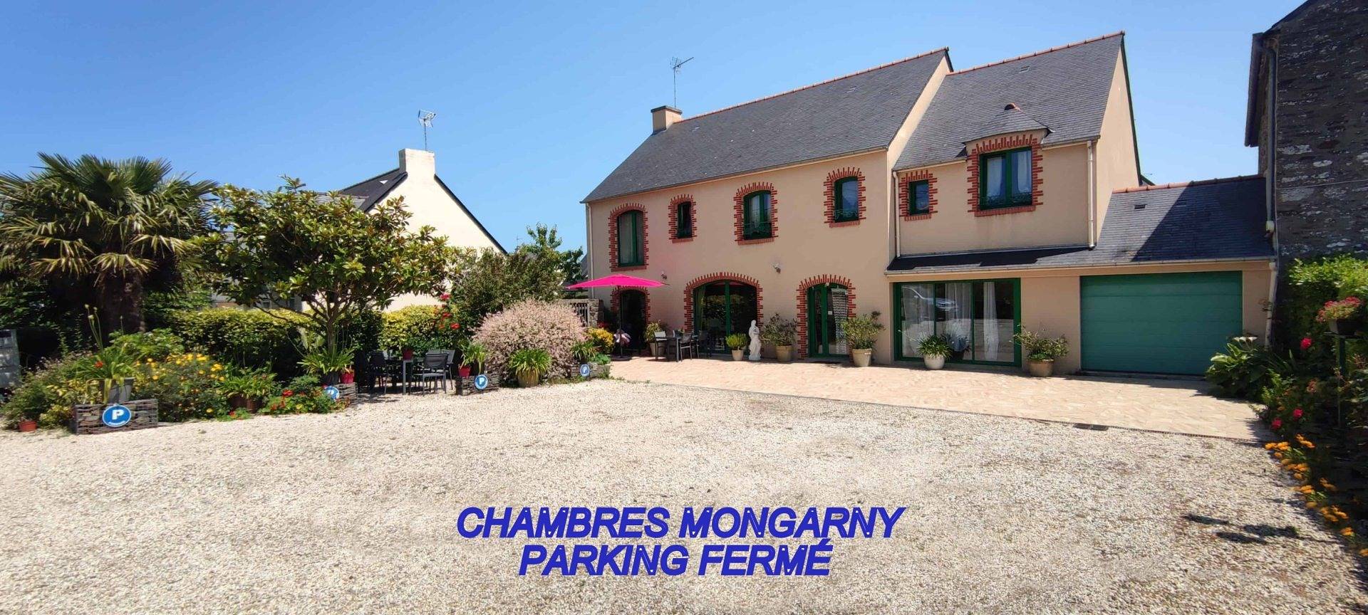 Chambres d'hôtes Mongarny Cancale parking privé - Chambre Les Crolles in Cancale, Baie du Mont-Saint-Michel