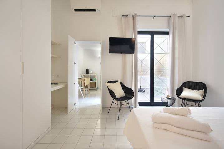 Ferienwohnung für 2 Personen, mit Terrasse, mit Haustier in Pescara - 2