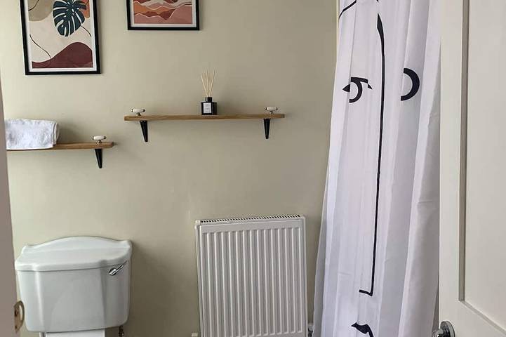 Spacious Lancaster City Centre Hide Away With Garden in Lancaster, Lancashire