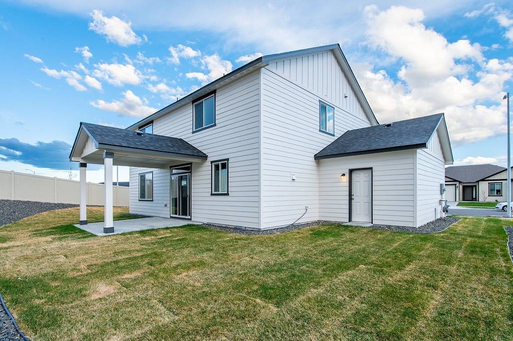 Gorgeous modern farmhouse in Tri Cities, Wa in Kennewick, Washington