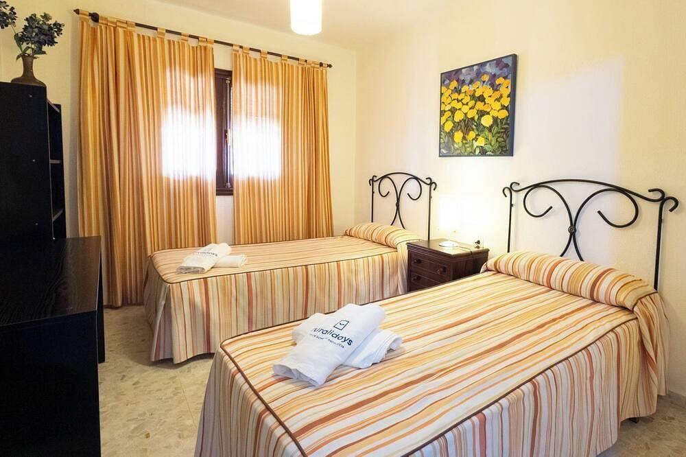 Villa Carmona Benalup-Casas Viejas by Ruralidays in Benalup-Casas Viejas, Costa de la Luz