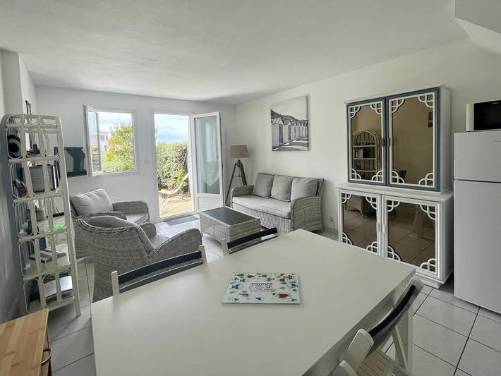 Location de vacances pour 4 personnes, avec piscine et jardin dans Plage de La Parée - 4