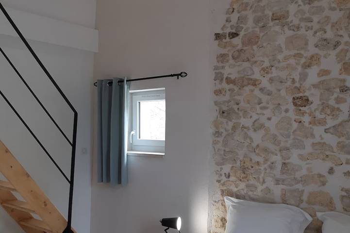 Charming Spacious Cottage In Farmhouse . in Forcalquier, Parc naturel régional du Luberon