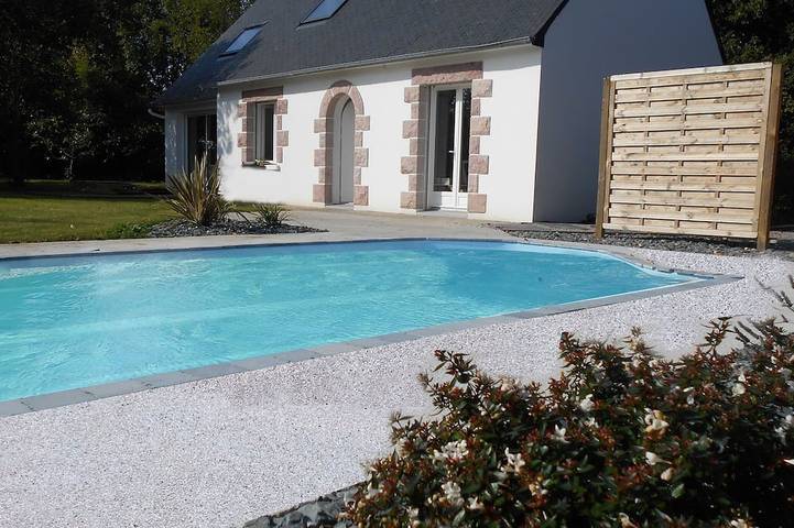 Ferienhaus für 6 Personen, mit Whirlpool und Terrasse sowie Garten und Sauna