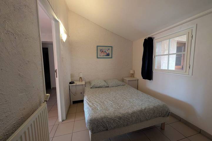 Large family cottage in Holiday Resort 4* swimming pool, spa, tennis, games, bar in Gavaudun, Villeneuve-sur-Lot region