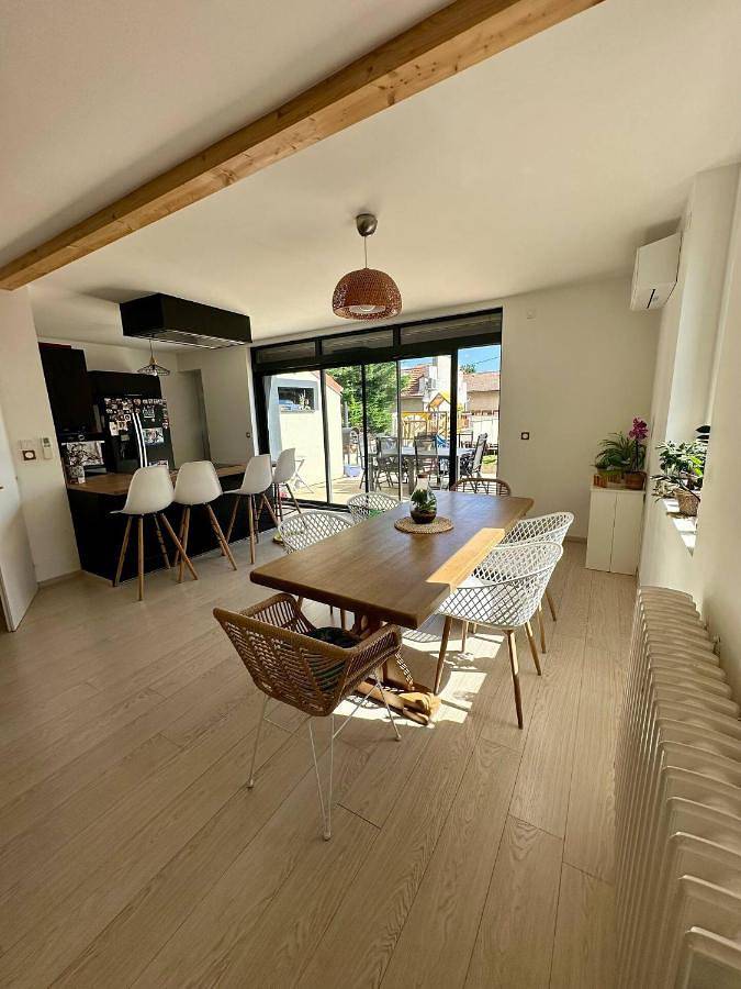 Ferienhaus für 6 Personen, mit Whirlpool und Garten, mit Haustier in Lyon - 2
