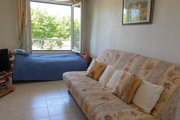 Gîte pour 4 personnes, avec jardin et balcon, animaux acceptés dans Plage du Port Fréjus