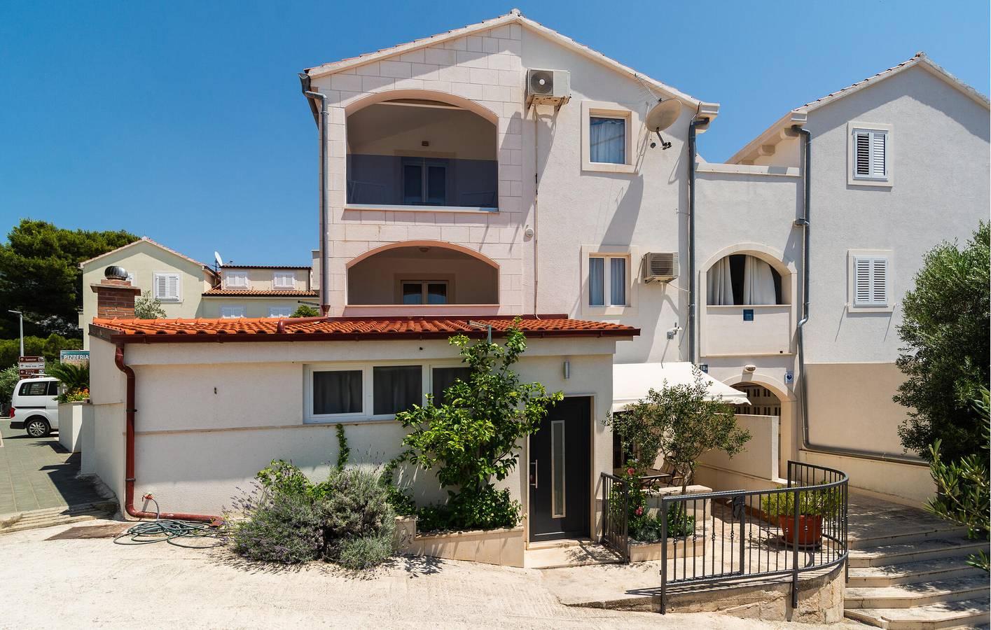 Ganze Ferienwohnung, Ferienwohnung für 6 Personen mit Garten in Bol, Brac