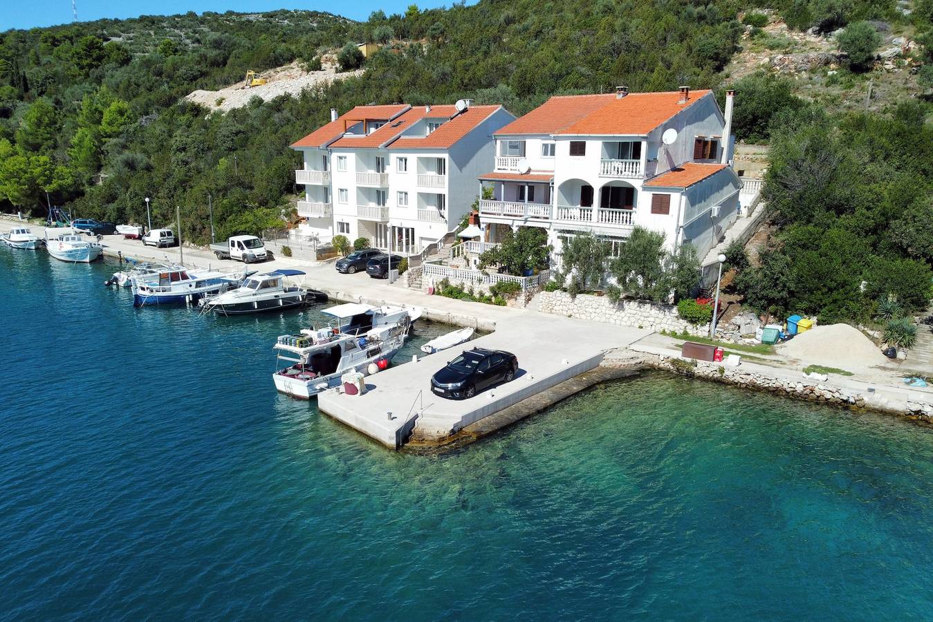 Ganze Wohnung, One bedroom apartment near beach Zaglav, Dugi otok A-8144-a in Sali, Dugi Otok