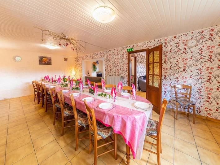 Location de vacances pour 18 personnes, avec jardin et terrasse dans Montleban - 3