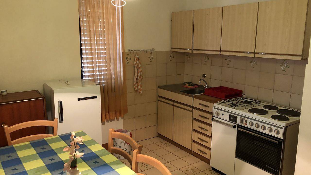 Ganze Ferienwohnung, Ferienwohnung für 9 Personen (80 m²) in Razanac in Razanac, Zadar