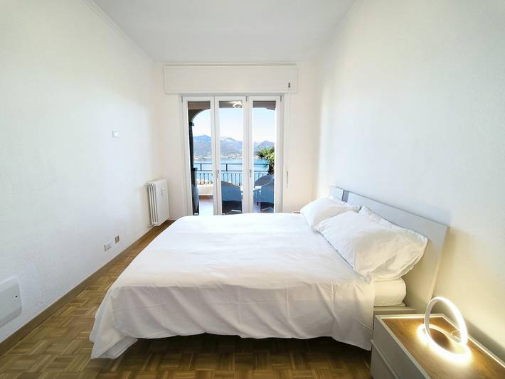 Appartement entier, Appartement de vacances pour 4 personnes avec vue in Stresa, Comune di Stresa