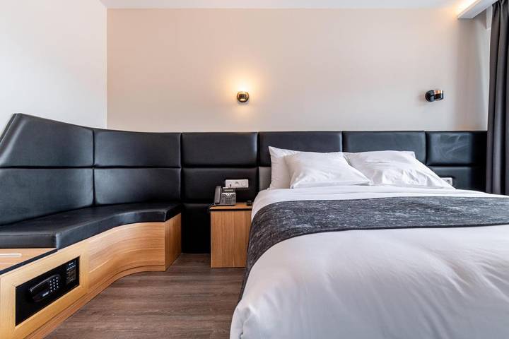 Hôtel pour 2 personnes à Thoiry (Ain) - 2