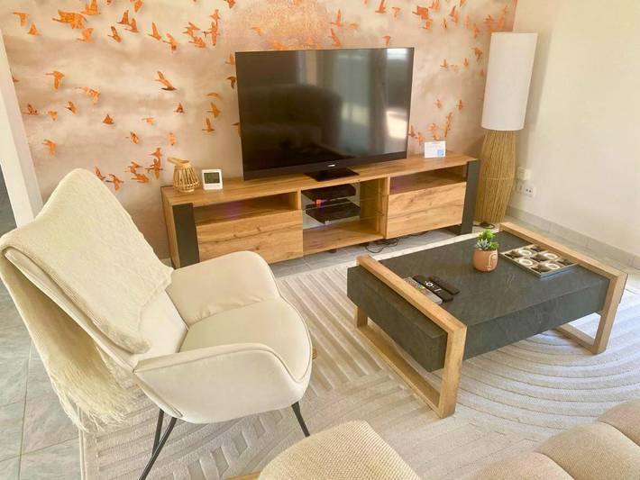 Location de vacances pour 6 personnes, avec Jacuzzi ainsi que Terrasse et Jardin dans Lac de Saint-Cyr - 4