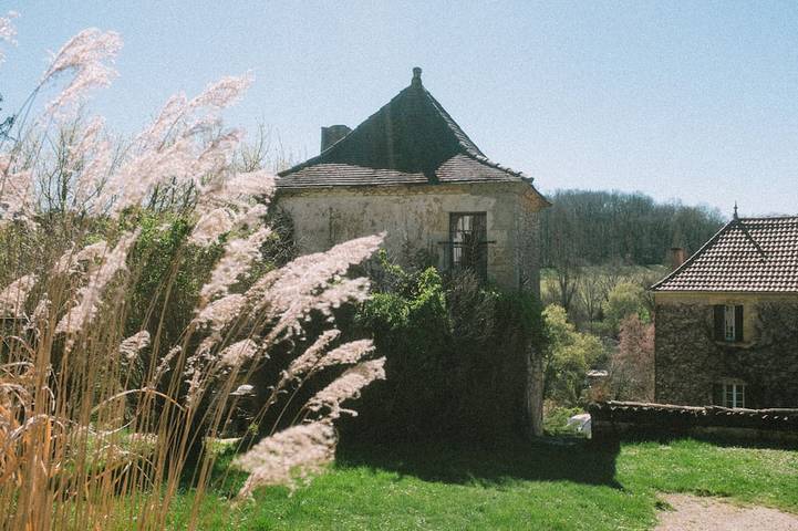Location de vacances pour 3 personnes, avec Terrasse ainsi que Jardin et Piscine à Saint-Marcel-du-Périgord