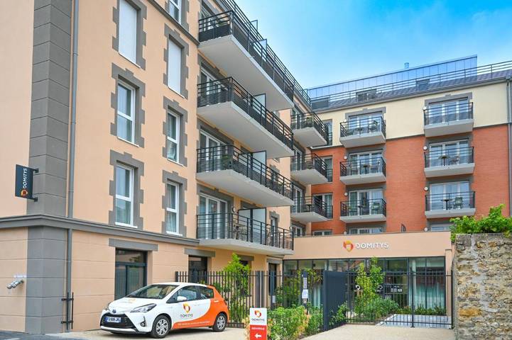 Location de vacances pour 2 personnes, avec jardin et balcon ainsi que piscine et sauna, animaux acceptés à Herblay-sur-Seine - 4