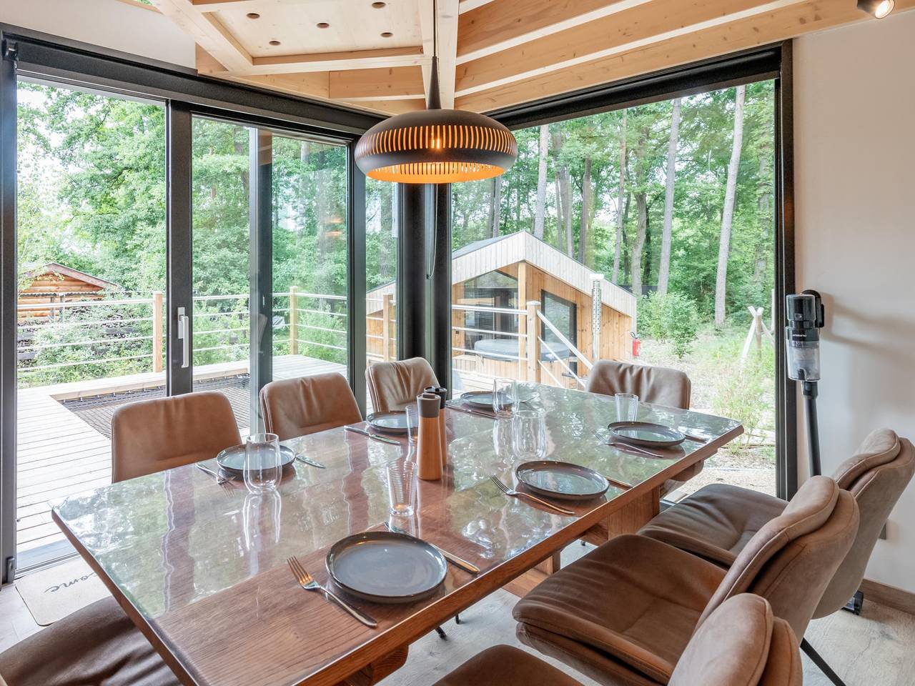 Einzigartiges Design-Ferienhaus in ruhiger Lage
 in Érezée, Luxemburg Provinz