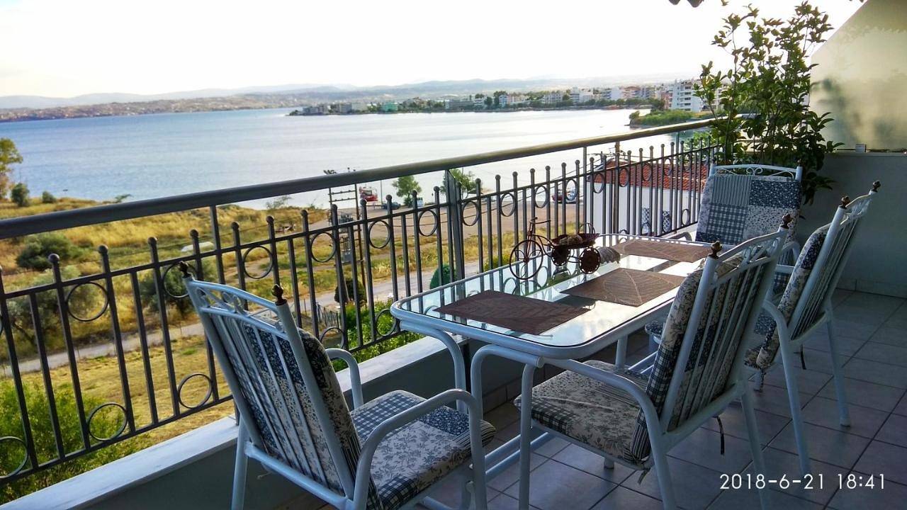 Ganze Wohnung, Apartment with Sea View in Λευκαντί, Chalkida