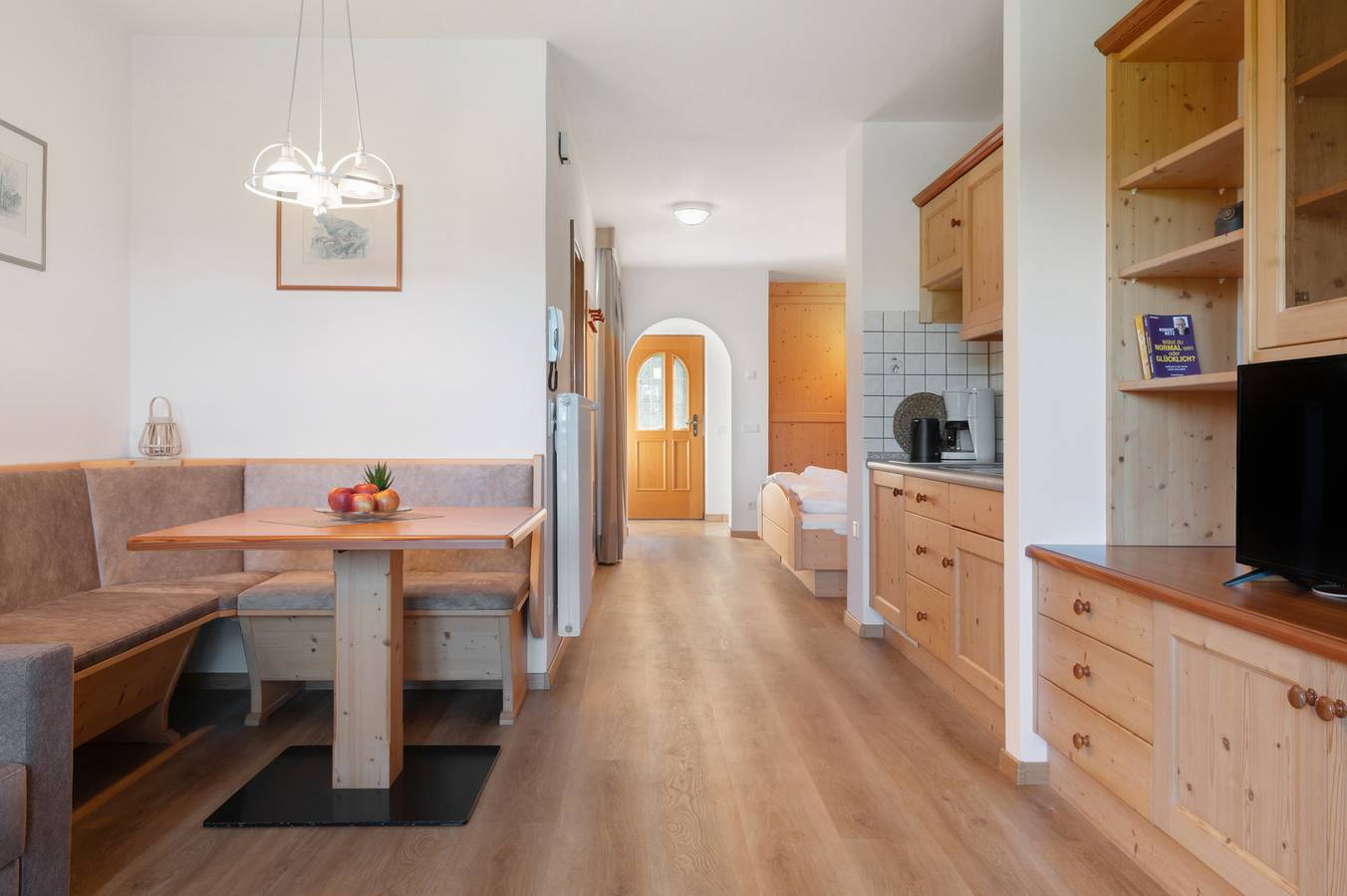 Ganze Wohnung, Ferienwohnung 'Aldeinerhof 1' mit Bergblick, Gemeinschaftsterrasse und Wi-Fi in Aldein, Südtirol