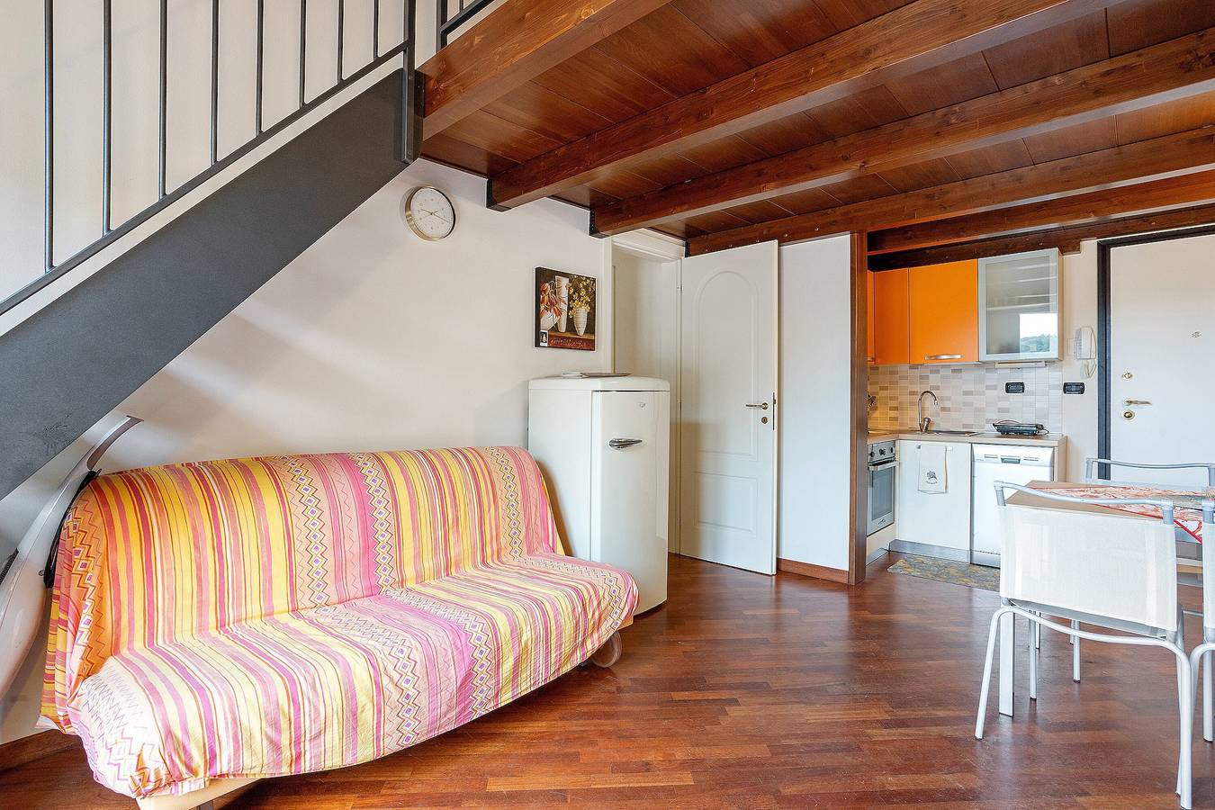 Entire apartment, Apartment 'Lerici – Foyer Verde Mare' with Mountain View, Wi-Fi and Air Conditioning in Lerici Municipality, Natural Park of Montemarcello-Magra-Vara