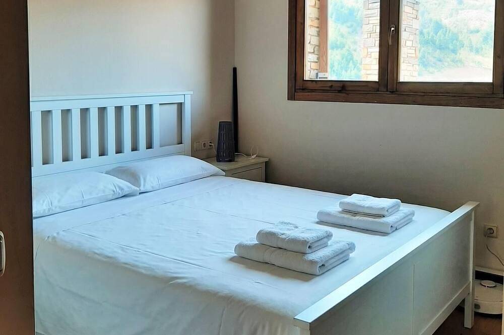 Maison 4 ch. Poêle à Granulés, Jardin Privé et Garage in Martinet de Cerdanya, Montellà i Martinet