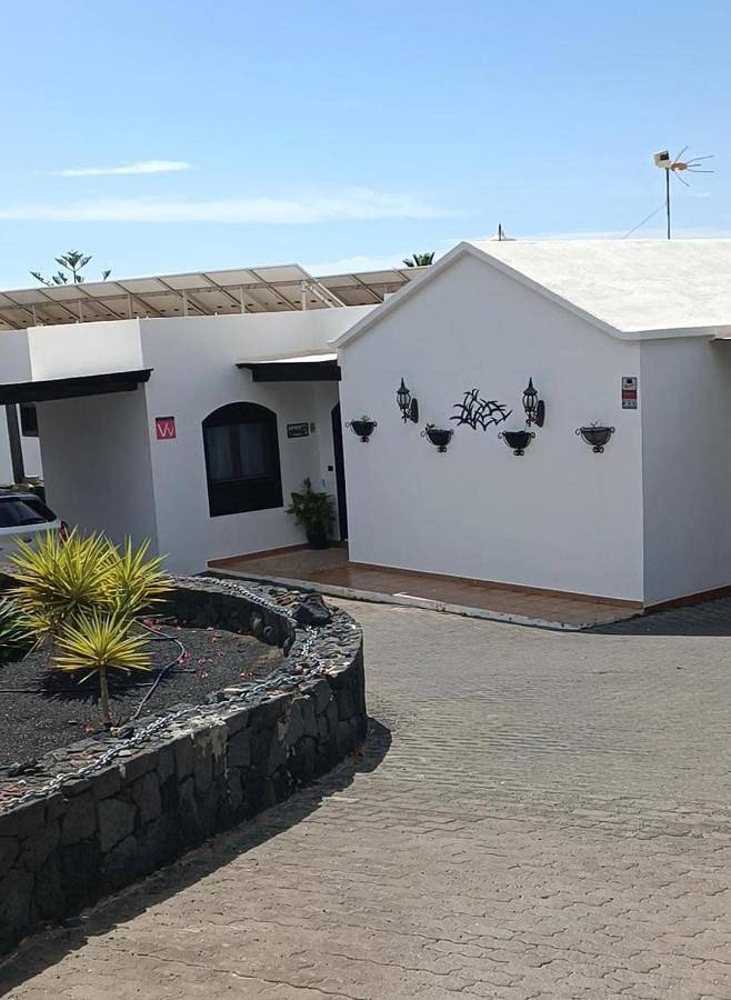 Casa rural para 6 personas, con piscina además de jardín y vistas en Mácher - 2