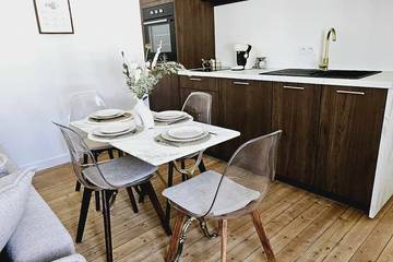 Gîte pour 4 personnes, avec jardin à Troarn