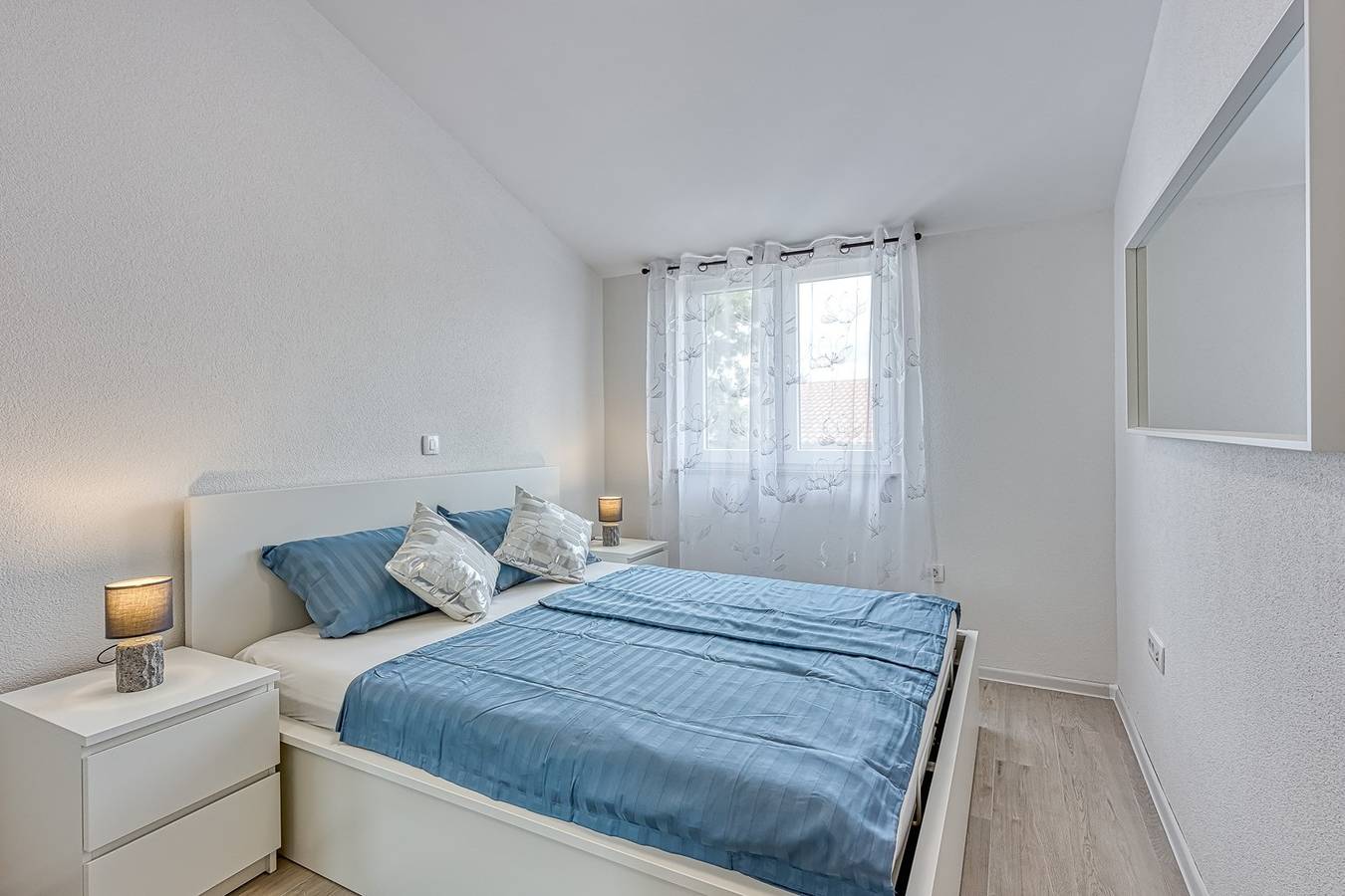 Ganze Wohnung, Two-Bedroom App with Balcony  No.5 in Kukci, Porec und Umgebung