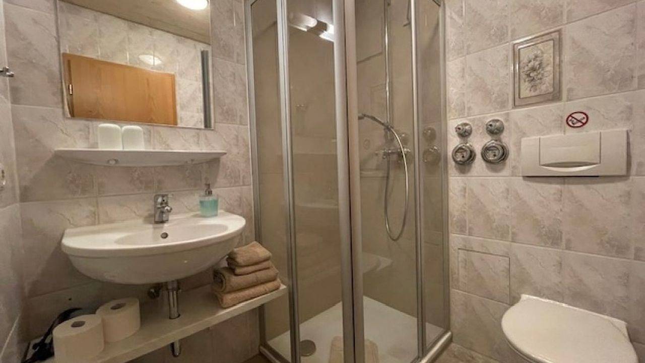 Ganze Ferienwohnung, Ferienwohnung für 5 Personen (43 m²) in Rohrdorf in Rohrdorf, Landkreis Rosenheim