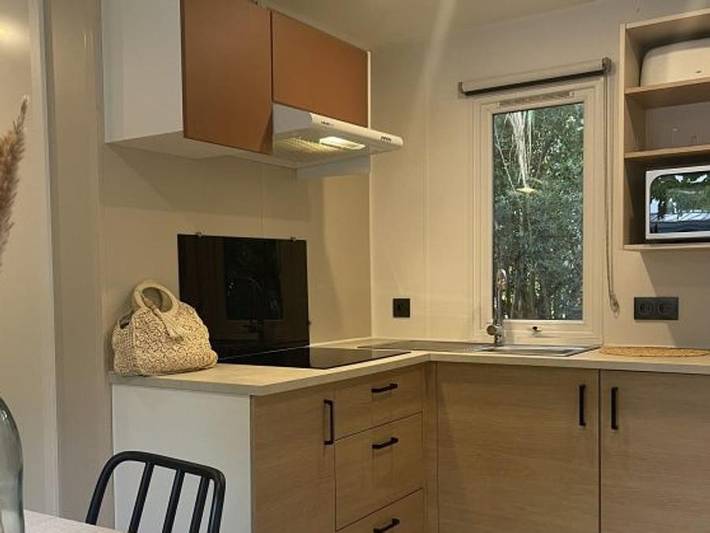 Mobil home pour 6 personnes, avec bassin pour enfant dans La Madrague - 3