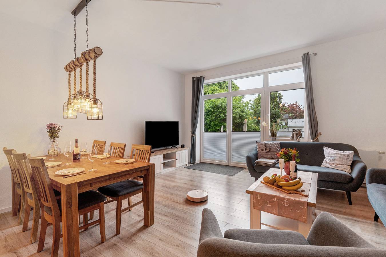 Ganze Wohnung, Ferienwohnung 'Fewo Kronshagen' mit Gemeinschaftsterrasse und Wlan in Kieler Förde, Kronshagen